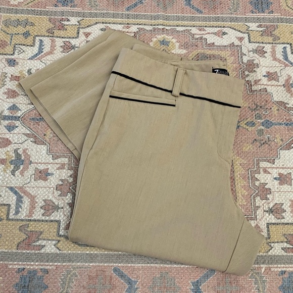 #19 7th Avenue NY&Co Khaki Tan Black Dressy Casual Slacks Pants Women’s Size 12 - Picture 3 of 4